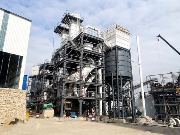 石灰石制砂生產(chǎn)線如何選擇？干法制砂樓工藝？